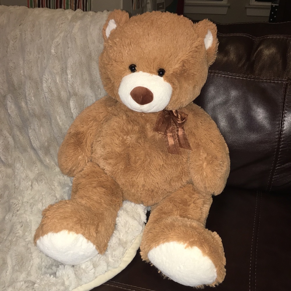 🎀Huge Snuggly Teddy bear 🐻